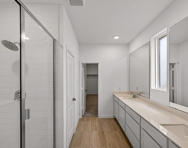 5822 Majestic Sky Drive - Photo Thumbnail 14