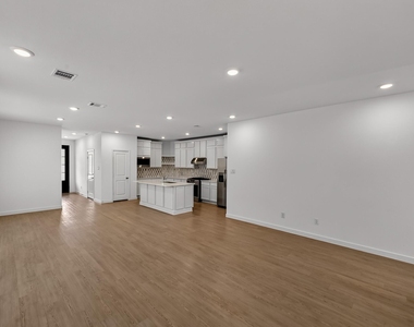 5822 Majestic Sky Drive - Photo Thumbnail 20