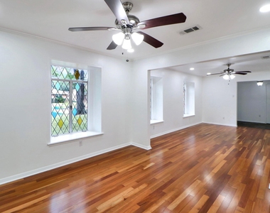 5735 Wigton Drive - Photo Thumbnail 4