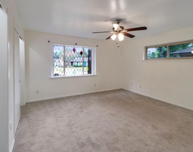 5735 Wigton Drive - Photo Thumbnail 7