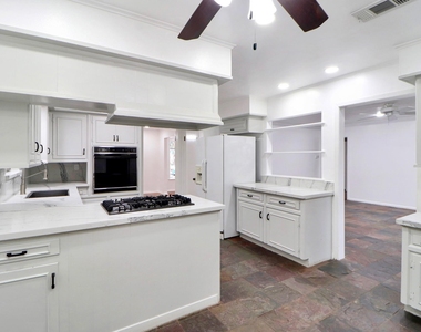 5735 Wigton Drive - Photo Thumbnail 6