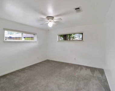 5735 Wigton Drive - Photo Thumbnail 14