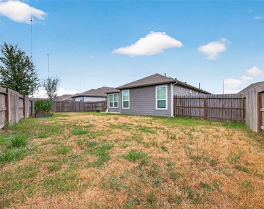 2118 Katalonia Lane - Photo Thumbnail 37