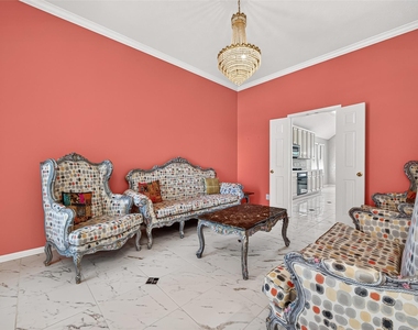 12338 Ashford Hollow Drive - Photo Thumbnail 7