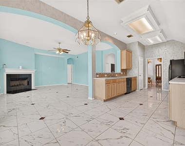 12338 Ashford Hollow Drive - Photo Thumbnail 22