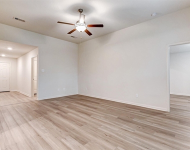 309 Killam County Drive - Photo Thumbnail 2