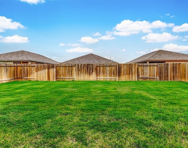 309 Killam County Drive - Photo Thumbnail 21