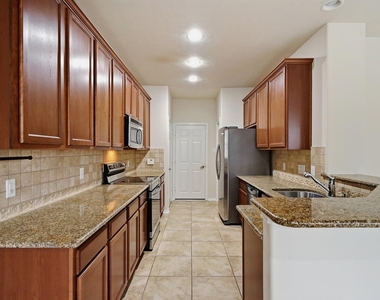 267 Bloomhill Place - Photo Thumbnail 8