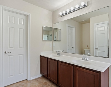 267 Bloomhill Place - Photo Thumbnail 12