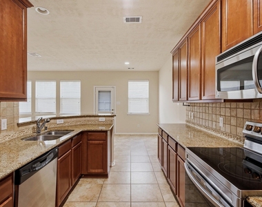 267 Bloomhill Place - Photo Thumbnail 9