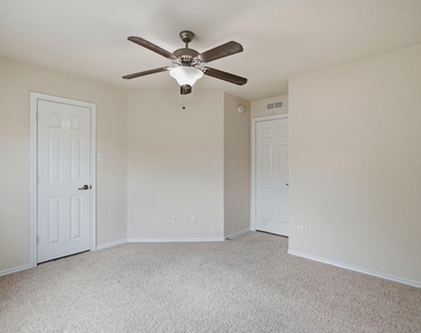 267 Bloomhill Place - Photo Thumbnail 14