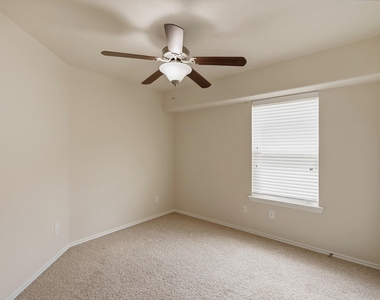 267 Bloomhill Place - Photo Thumbnail 16