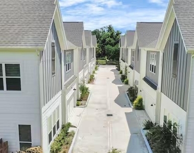 5935 Beall Street - Photo Thumbnail 1
