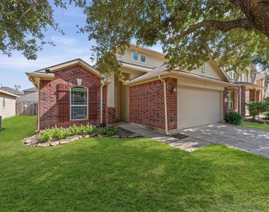 24530 Lakecrest Town Drive - Photo Thumbnail 2