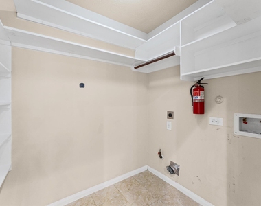 24530 Lakecrest Town Drive - Photo Thumbnail 8