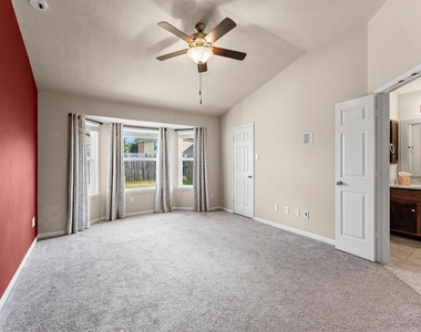 24530 Lakecrest Town Drive - Photo Thumbnail 11