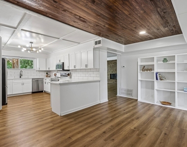 159 Oak Drive - Photo Thumbnail 6