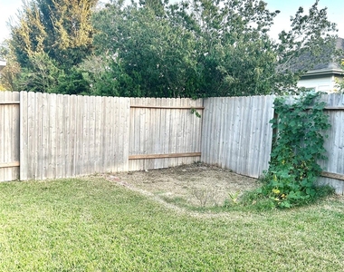 7106 Marble Springs Drive - Photo Thumbnail 29
