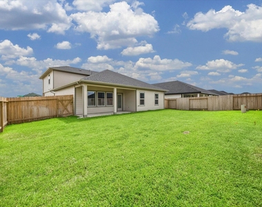 3306 Bonnie Heights Street - Photo Thumbnail 35