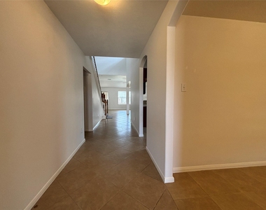 6511 Dogwood Park Lane - Photo Thumbnail 3