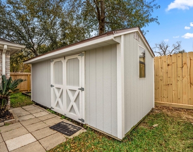 2923 Goldspring Lane - Photo Thumbnail 41