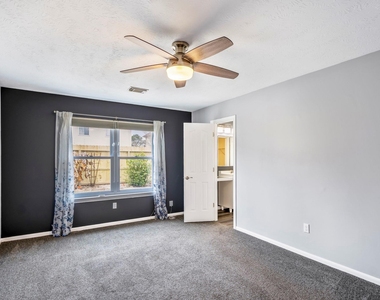 2923 Goldspring Lane - Photo Thumbnail 21