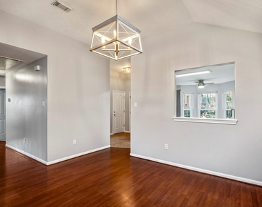 2923 Goldspring Lane - Photo Thumbnail 16
