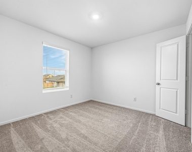 3012 Calhoun Falls Drive - Photo Thumbnail 13