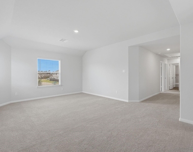 2405 Bray Head Drive - Photo Thumbnail 5