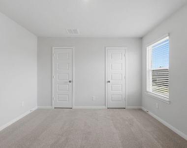 2405 Bray Head Drive - Photo Thumbnail 27