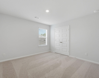 2405 Bray Head Drive - Photo Thumbnail 18