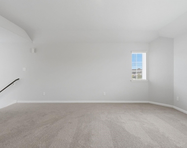 2405 Bray Head Drive - Photo Thumbnail 44