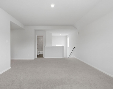2405 Bray Head Drive - Photo Thumbnail 11