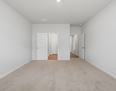 2405 Bray Head Drive - Photo Thumbnail 37