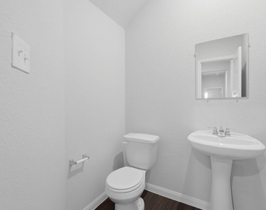 2405 Bray Head Drive - Photo Thumbnail 39