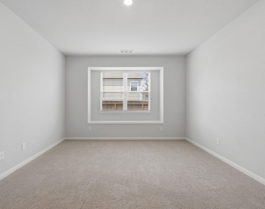 2405 Bray Head Drive - Photo Thumbnail 36