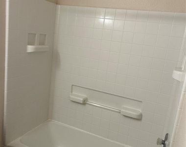23831 Pebworth Place - Photo Thumbnail 13
