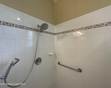 1008 Wimbledon Drive - Photo Thumbnail 27