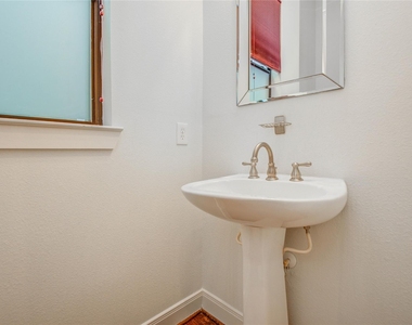 2414 Charleston Street - Photo Thumbnail 16