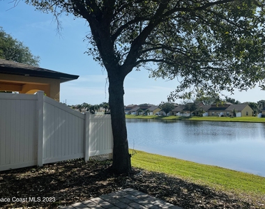 4595 Radiant Way - Photo Thumbnail 2