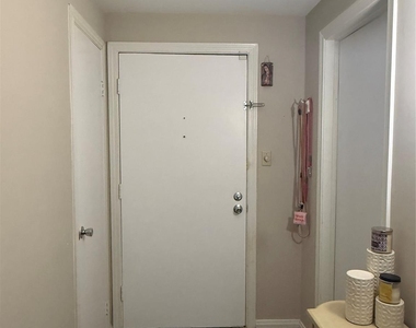 2475 Underwood Street - Photo Thumbnail 5