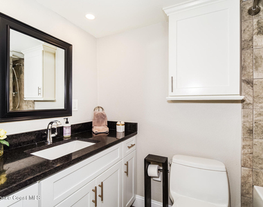 4700 Ocean Beach Boulevard - Photo Thumbnail 8