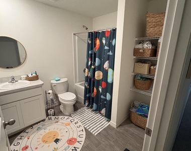 1207 Waffle Street Se - Photo Thumbnail 6