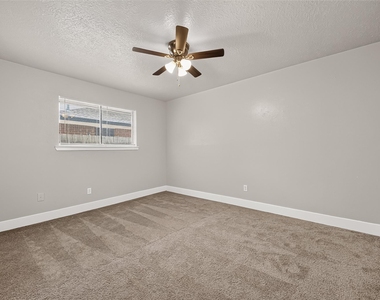 24050 Spring Briar Lane - Photo Thumbnail 14