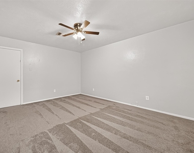 24050 Spring Briar Lane - Photo Thumbnail 21