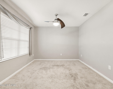 4637 Amaca Bay Lane - Photo Thumbnail 4