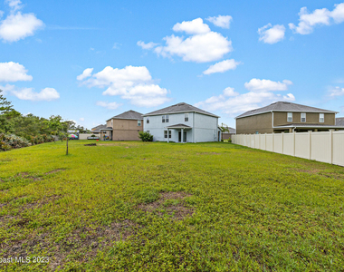 4637 Amaca Bay Lane - Photo Thumbnail 36