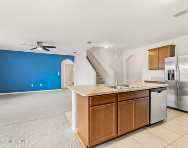4637 Amaca Bay Lane - Photo Thumbnail 7
