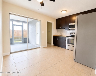 103 Lagrange Avenue - Photo Thumbnail 10