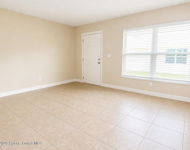 103 Lagrange Avenue - Photo Thumbnail 6